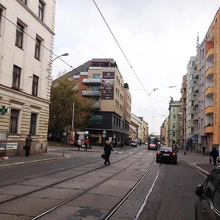 Apartman V Centru Mesta